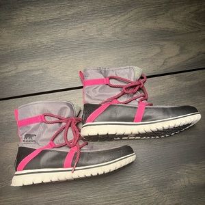 Womens sorel boot size 9.5